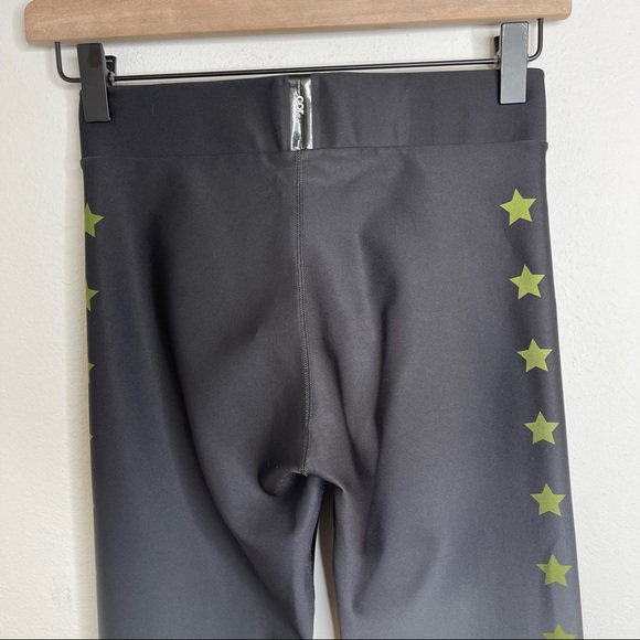 NWT ULTRACOR Ombre Star Print Performance Leggings Size M Black Green - Picture 9 of 13